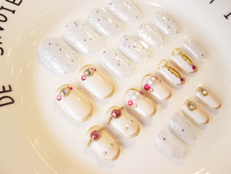 Fashion nail Finished Manicure 24 PCs Boxed Fake Nails Wholesale Feather Bride Nail Stickers L35 UV Nail