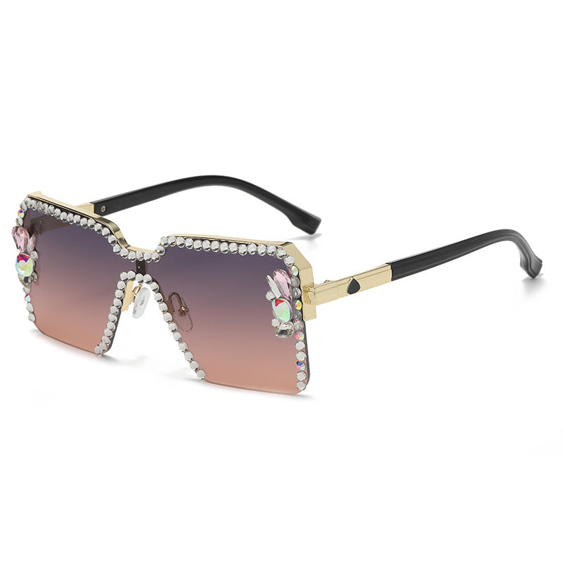 Women's fashion glasses 2023跨境欧美大框镶钻太阳镜女时尚水钻墨镜防紫外线户外驾驶旅行