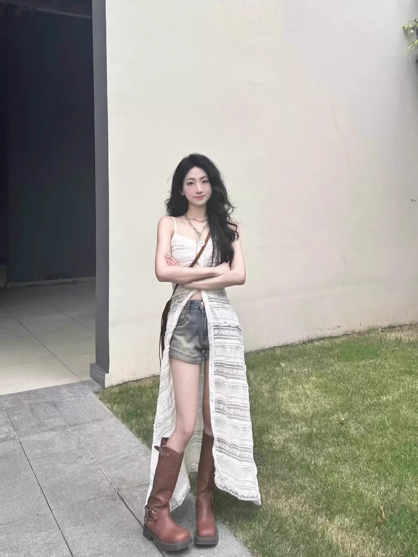 Fashion women's wear White Lace Sling Dress Women's Summer 2024 New Slim Slimming Hot Girl Seaside Holiday Split Dress