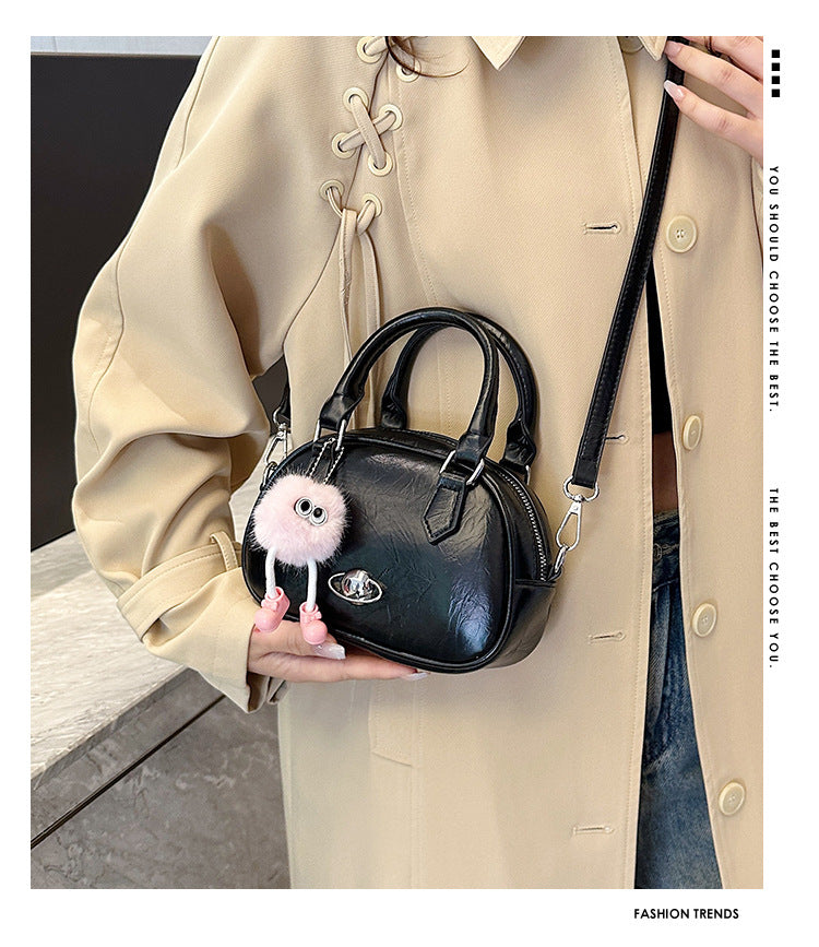 Dopamine Bag Free shipping Tattoo High-end foreign style bowling niche handbag new messenger small bag women's dopamine high-end shoulder bag wholesale