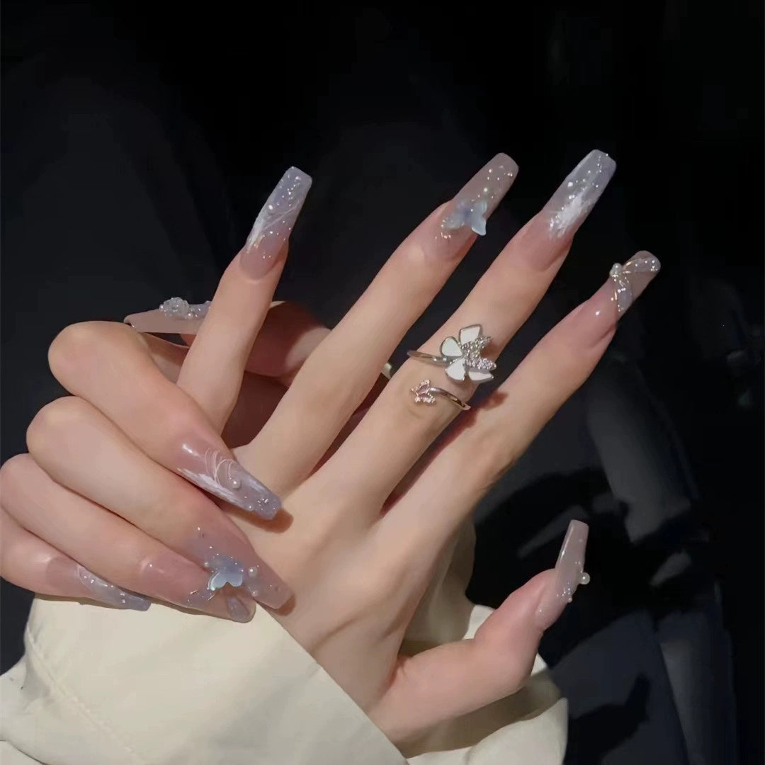 (Hand-made nail) Hand-customized fake nails patch finished product smog blue camellia manicure advanced sense bride A pregnant woman wears a nail.