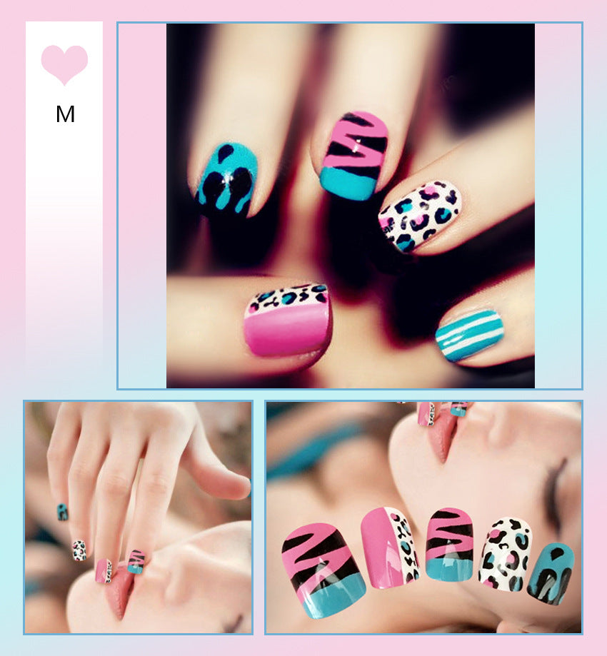 Fashion nail Wear Finished Nail Beauty Popular Short Fake Nail Patch 24 Pieces Boxed Finished Patch in Stock Collection