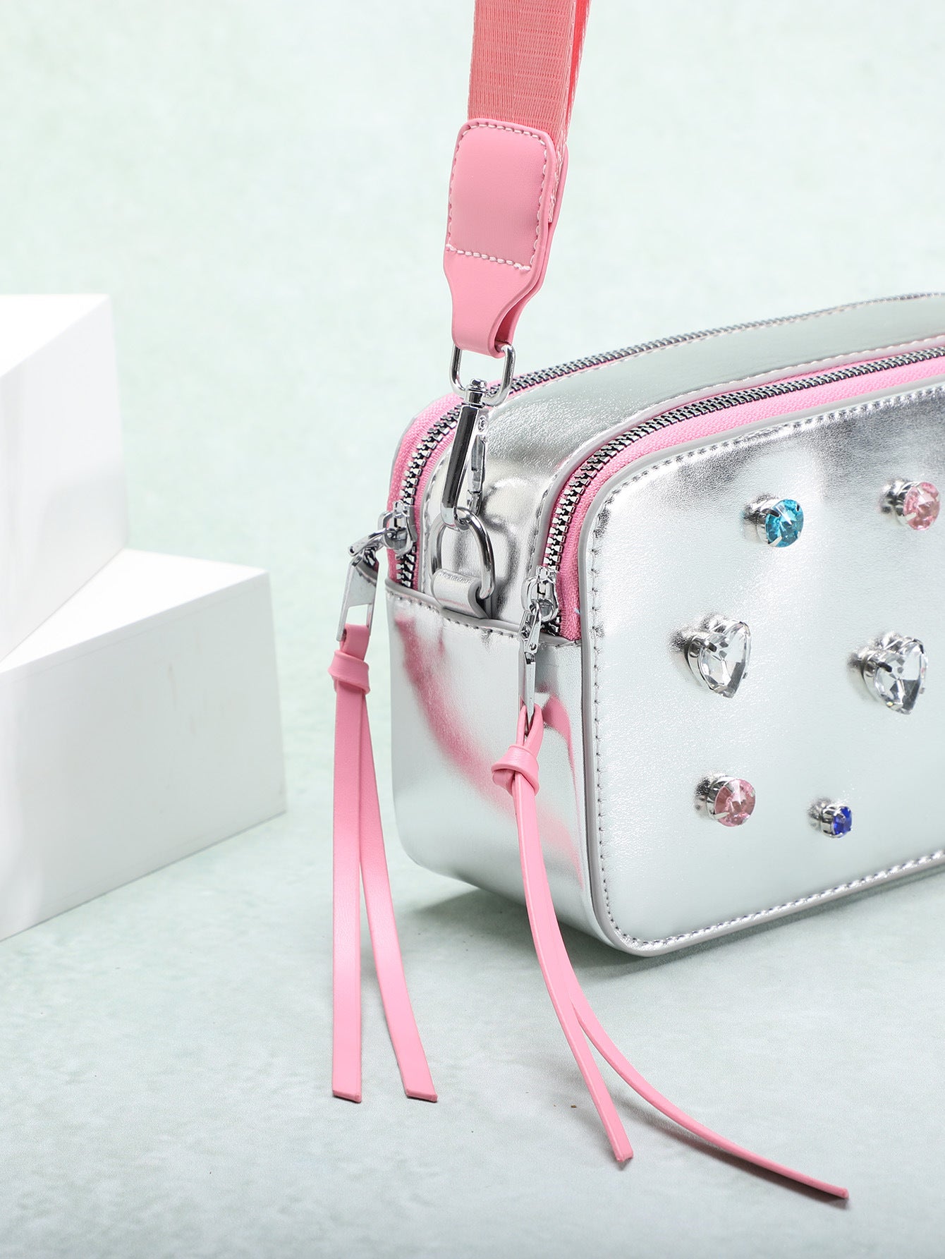 Dopamine Bag Free shipping Tattoo Popular dopamine contrasting color trend camera bag new women's bag fashion letter color block splicing small square bag messenger bag
