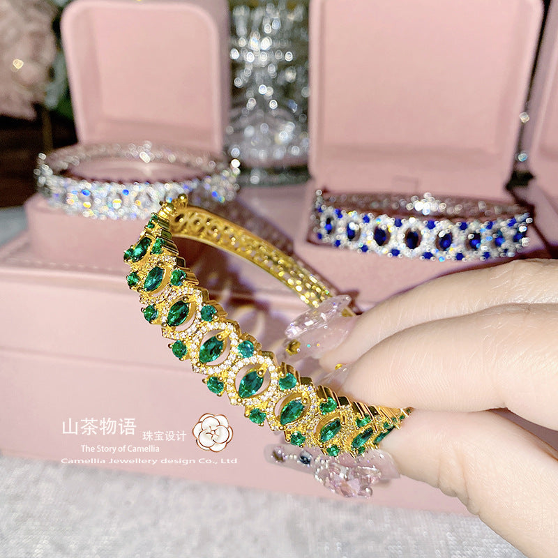 配饰手链Camellia奢华高级感名缓婚纱百搭手环女 镀金微镶仿真钻璀璨动人