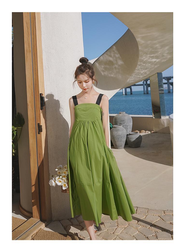 Fashion women's wear Real Shot Design Sense Niche Avocado Green Sling Dress Women's Summer Covering Belly Thin Sanya Vacation Style Dress