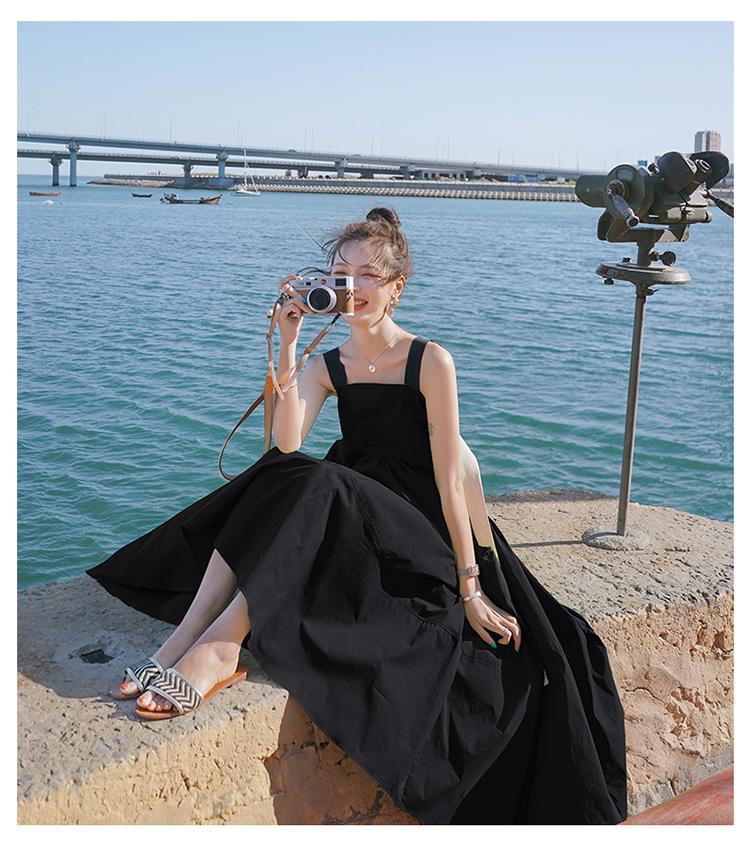 Fashion women's wear Real Shot Design Sense Niche Avocado Green Sling Dress Women's Summer Covering Belly Thin Sanya Vacation Style Dress