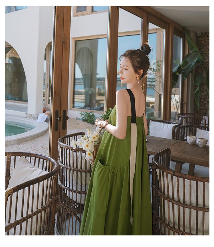Fashion women's wear Real Shot Design Sense Niche Avocado Green Sling Dress Women's Summer Covering Belly Thin Sanya Vacation Style Dress