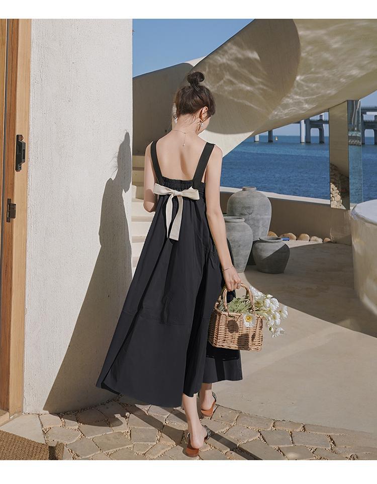 Fashion women's wear Real Shot Design Sense Niche Avocado Green Sling Dress Women's Summer Covering Belly Thin Sanya Vacation Style Dress