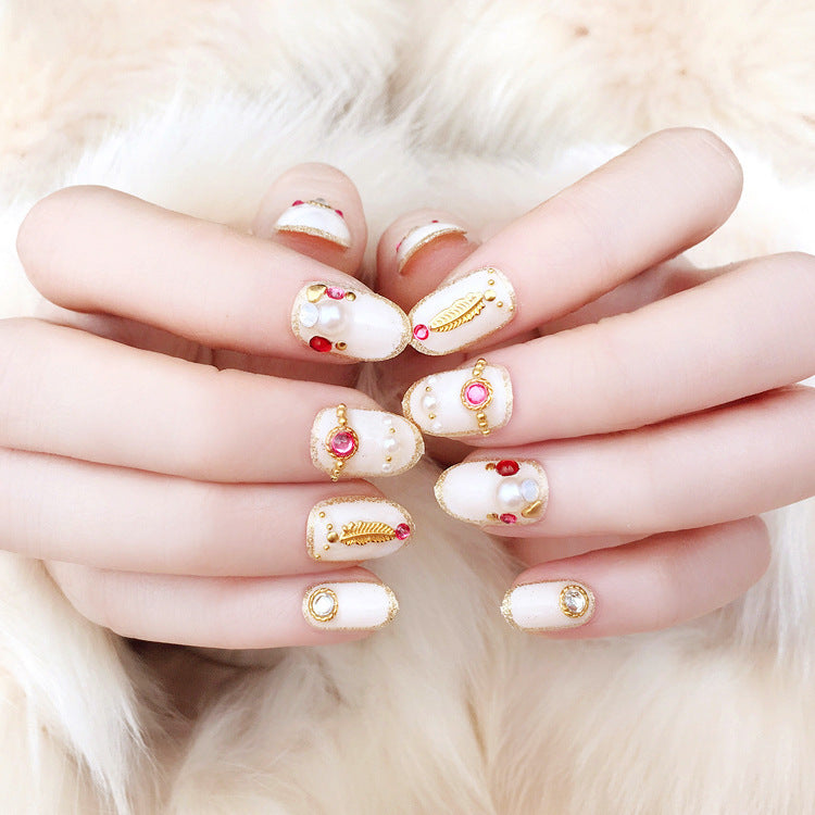 Fashion  nail Finished Manicure 24 PCs Boxed Fake Nails Wholesale Feather Bride Nail Stickers L35 UV Nail