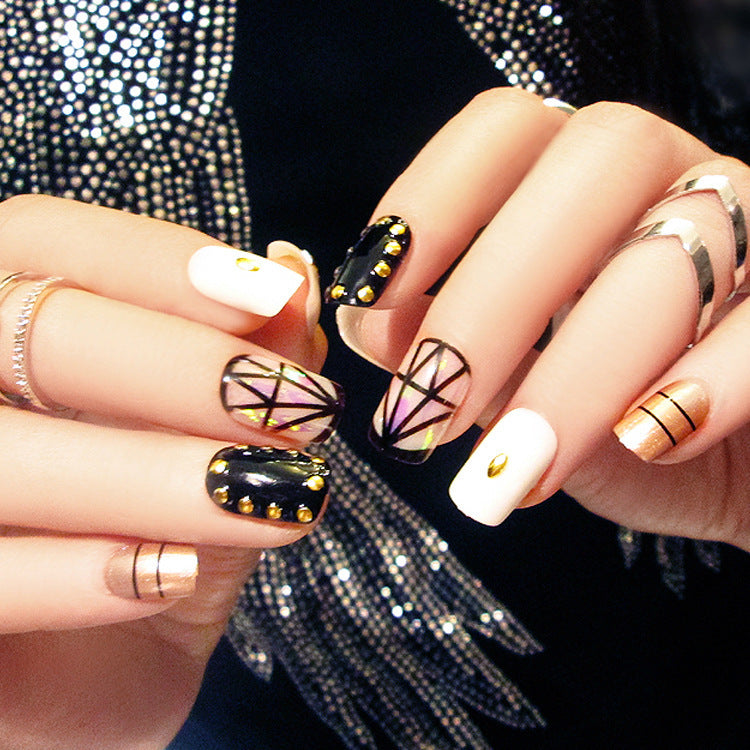 Fashion  nail Finished Nail Beauty Magazine Style Japanese Colorful Sequins Black Fake Nails 24 Pieces UV Nail L27
