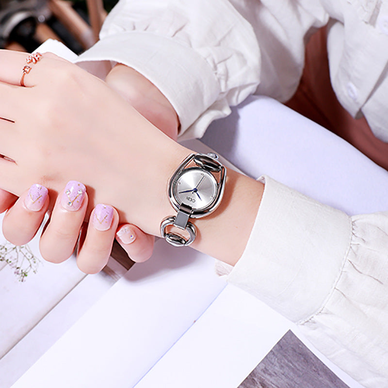 Fashion women's watchNew Cross-Border New Women's Bracelet Watch Douyin Online Influencer Same Watch Fashion Simple Temperament Hollow Sheet Women