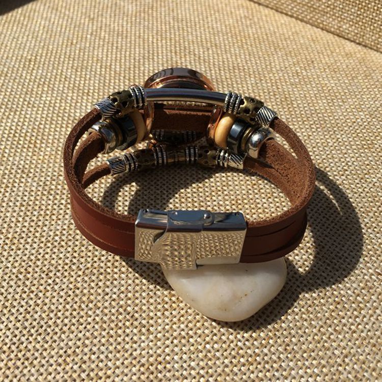 Women's fashion watch 手表 女款韩版时尚高档皮带学生手链表水钻女士小表盘厂家批发