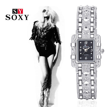 Fashion women's watchForeign Trade Hot Sale Girls Watch Diamond Women's Watch Creative Women's Fashion Alloy Bangle Watch One Piece Dropshipping