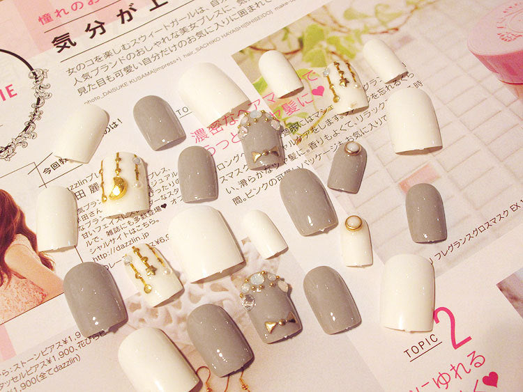 Fashion  nail Finished Nail Beauty Magazine Style Japanese Granny Grey Fake Nails 24 Pieces UV Nail L19