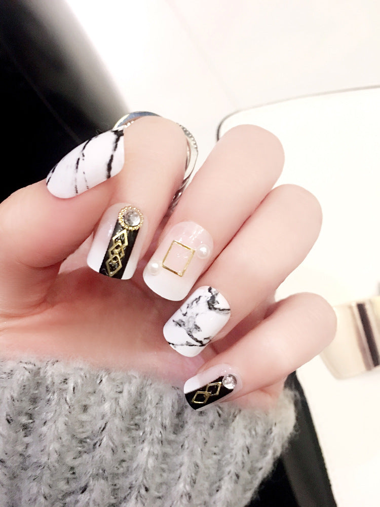 Fashion  nail Finished Nail Beauty Wear a Japanese Marbling Fashion Black Fake Nails 24 Pieces C66