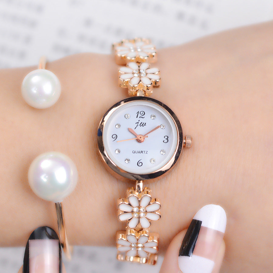 Women's fashion watch Daisy set diamond elegant women's bracelet watch