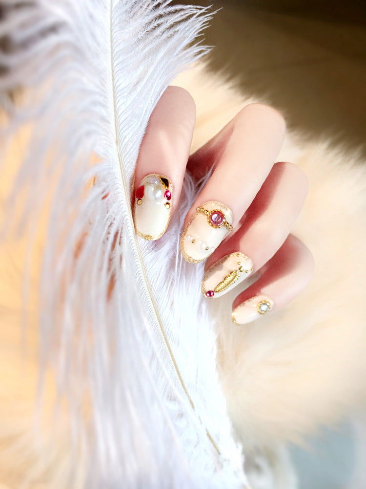 Fashion  nail Finished Manicure 24 PCs Boxed Fake Nails Wholesale Feather Bride Nail Stickers L35 UV Nail