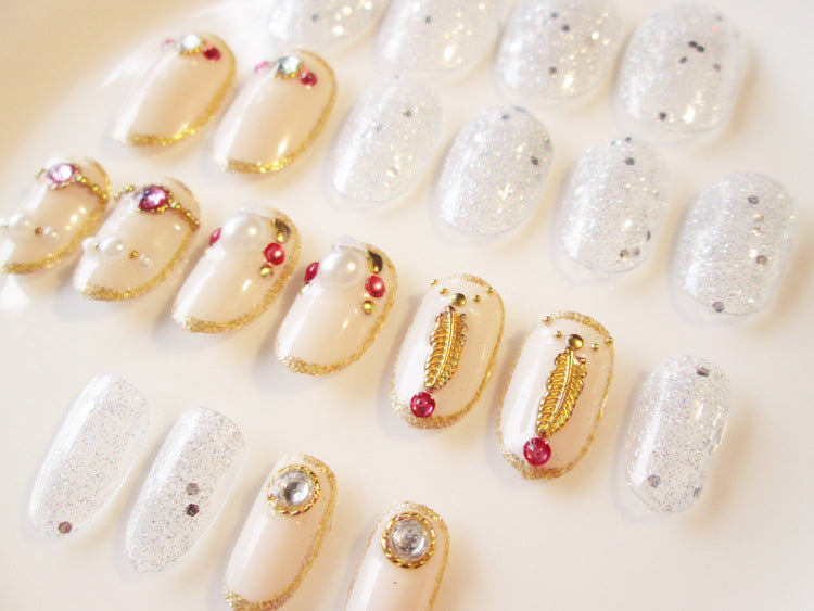Fashion  nail Finished Manicure 24 PCs Boxed Fake Nails Wholesale Feather Bride Nail Stickers L35 UV Nail