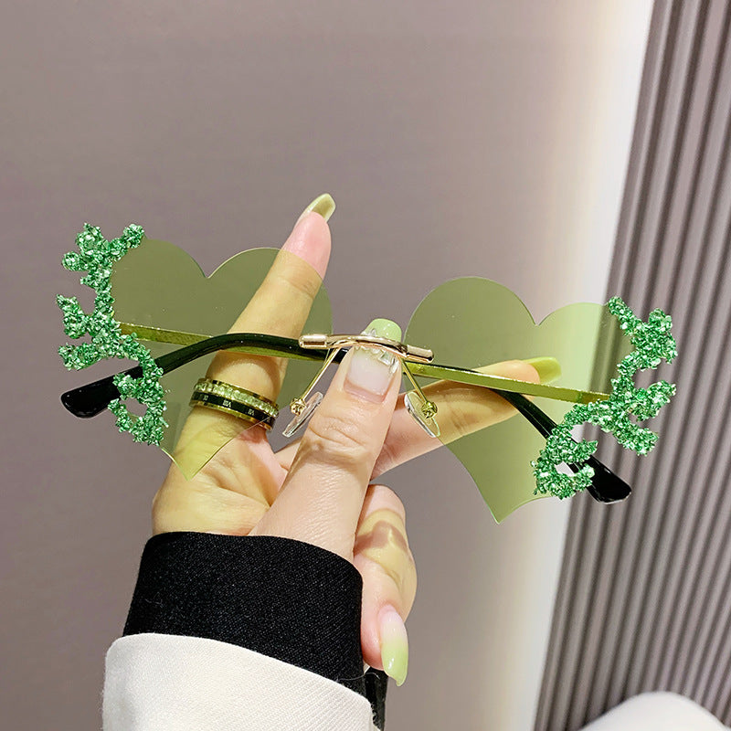 Women's fashion glasses 2023跨境异形夸张爱心眼泪太阳镜女水钻拍照墨镜高级感镶钻太阳镜
