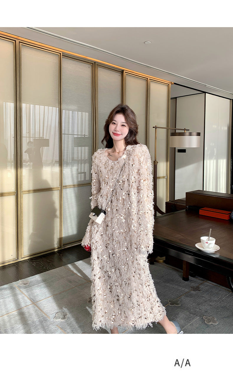 Fashion women's wear Real Shot Shiny Annual Meeting Festival Atmosphere Handmade Sequined Feather V-neck Sweater Spring Inner Wear Sweet Dress
