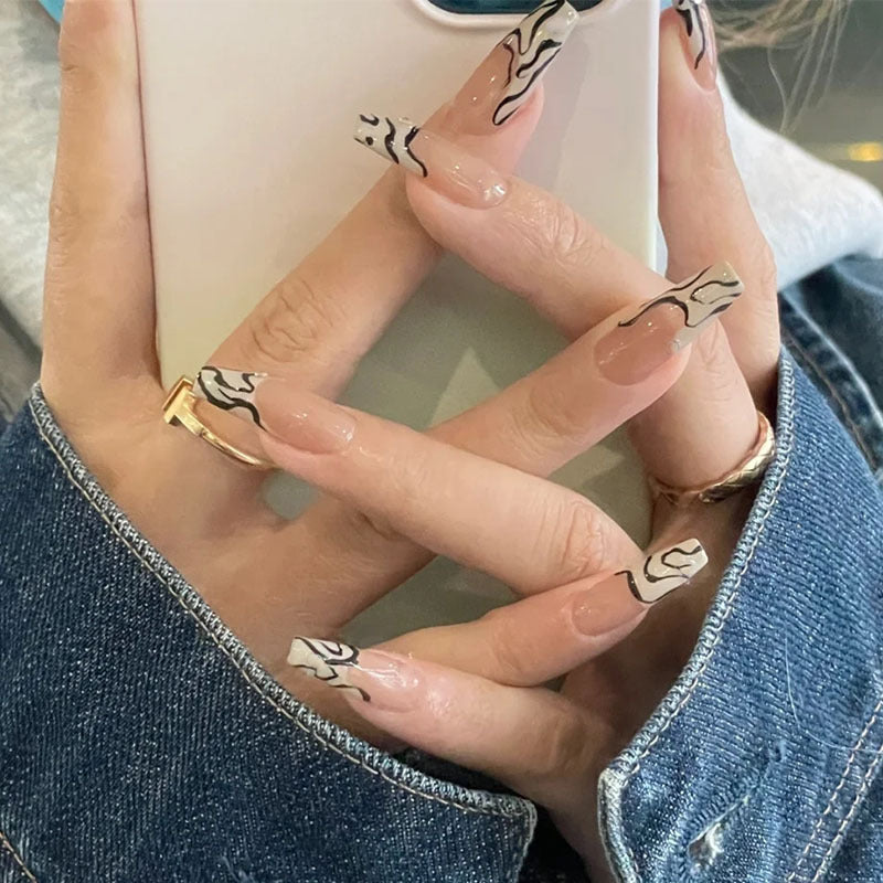 奶咖线条穿戴甲外贸指甲贴片nail美甲片不规则假指甲美甲贴片成品