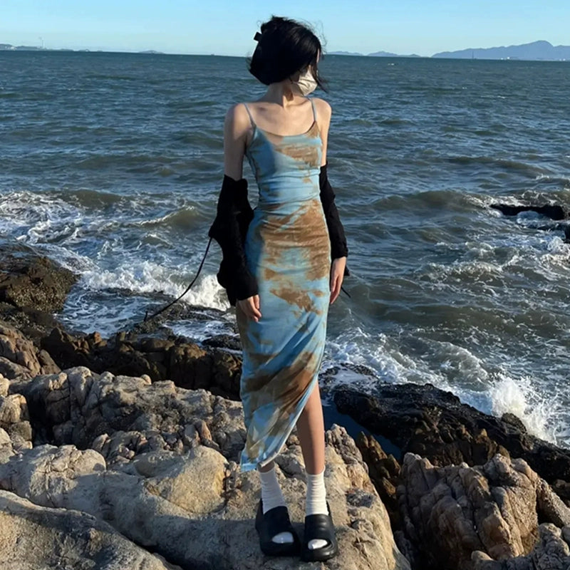 Fashion women's wear Sanya Seaside Vacation Sling Dress Women's Early Spring 2024 New French Style Temperament Sheath Beach Dress