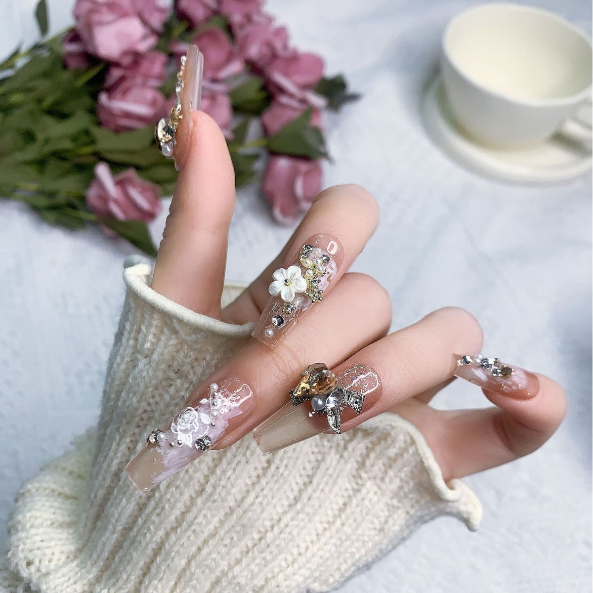 (Hand-Made Nail) Heavy Industry Handmade Wear Nail Maillard Light Luxury Bow Pile Rhinestone Flash Autumn and Winter Nail Wear Nail Sticker
