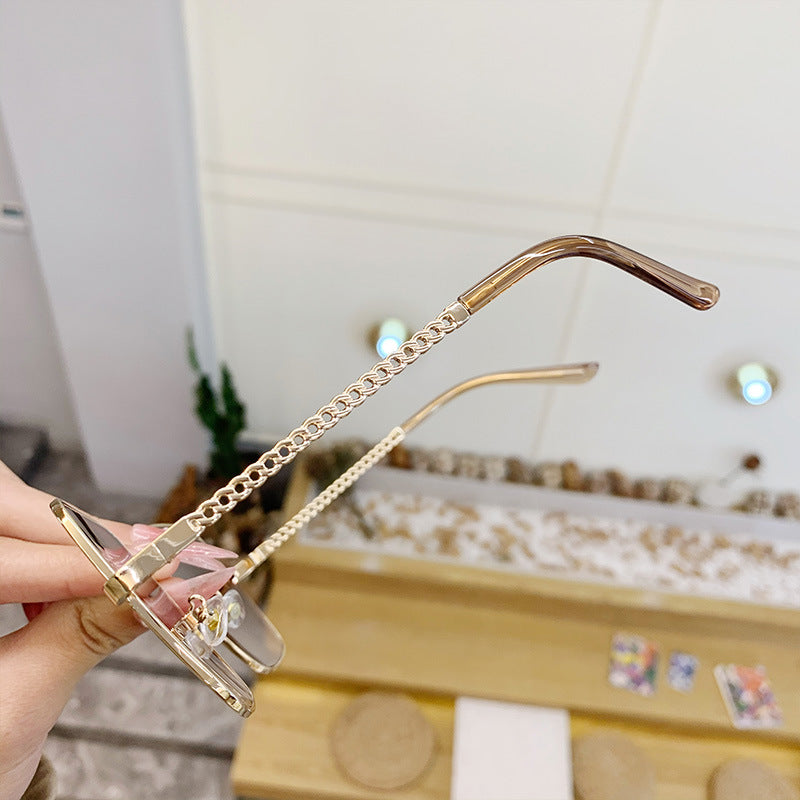 Women's fashion glasses 2024大框方框镂空镜腿太阳镜女大脸显瘦眼镜沙滩墨镜遮阳镜