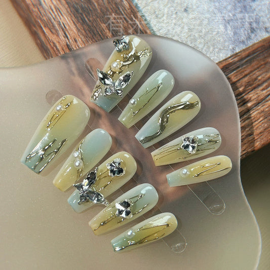 (Hand made nail) [Glass] Handmade Wearable Nail Butterflies Show White Nail Clips, High Grade, Fairy, Gradual, Small and Popular Nail Beauties, Detachable