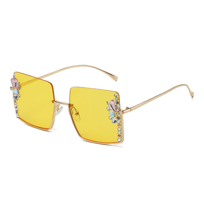 Women's fashion glasses 墨镜女防紫外线韩版潮大脸显瘦时尚大框镶钻太阳眼镜防晒2023新款