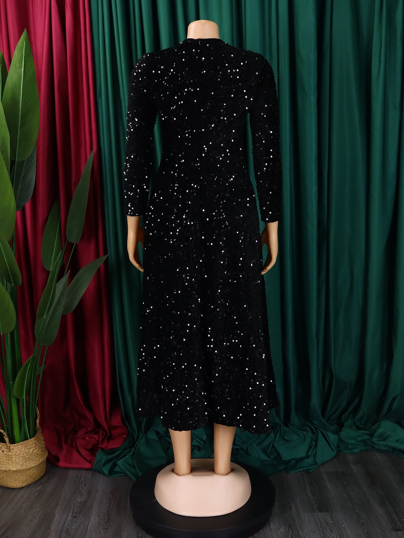 Fashion women's wear D469 Cross-Border New Arrival Women's round Neck Long Sleeve Pure Color Sequins High Waist Temperament Mid-Length Formal Dress European and American Style Dress