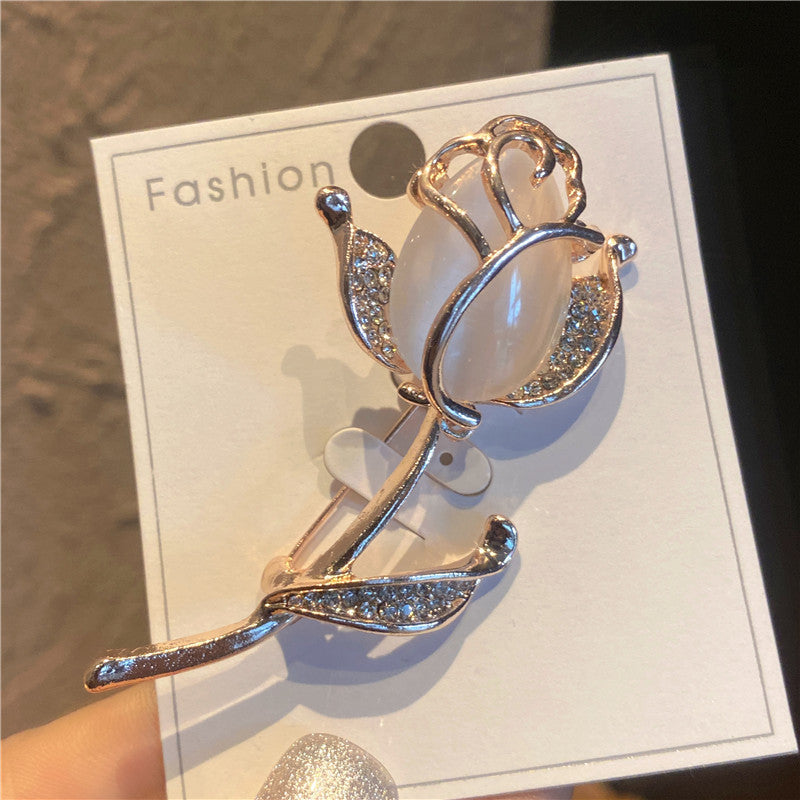 配饰胸针高档女批发配件固定衣服可爱日系扣奢华开衫别针气质毛衣西装