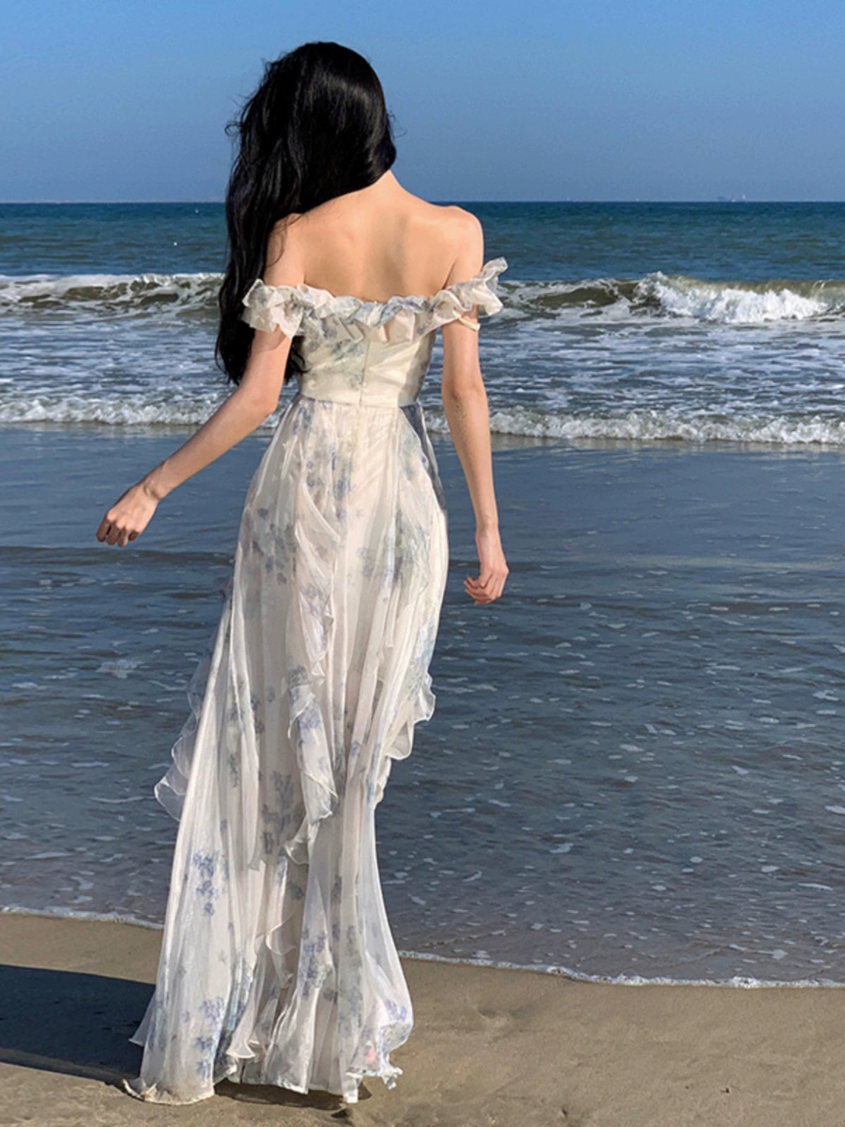Fashion women's wear Seaside Vacation Style Suspender Skirt Yarn French Ruffled Beach Dress Atmosphere Long Skirt Elegant Fairy Style
