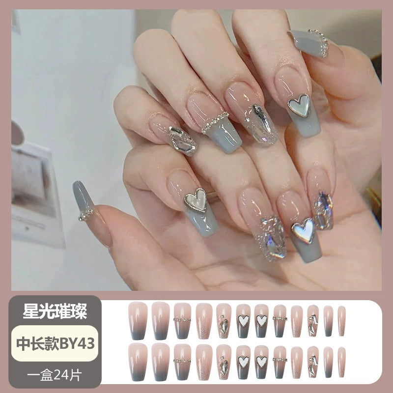 (Hand-made nail) French nail armor long black small fragrance simple white high-grade sense nail piece bride pregnant woman finished product.