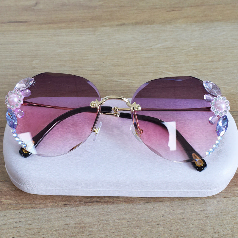 Women's fashion glasses学院风跨境无框镶钻太阳镜女圆脸大脸显瘦2022新款墨镜女渐变