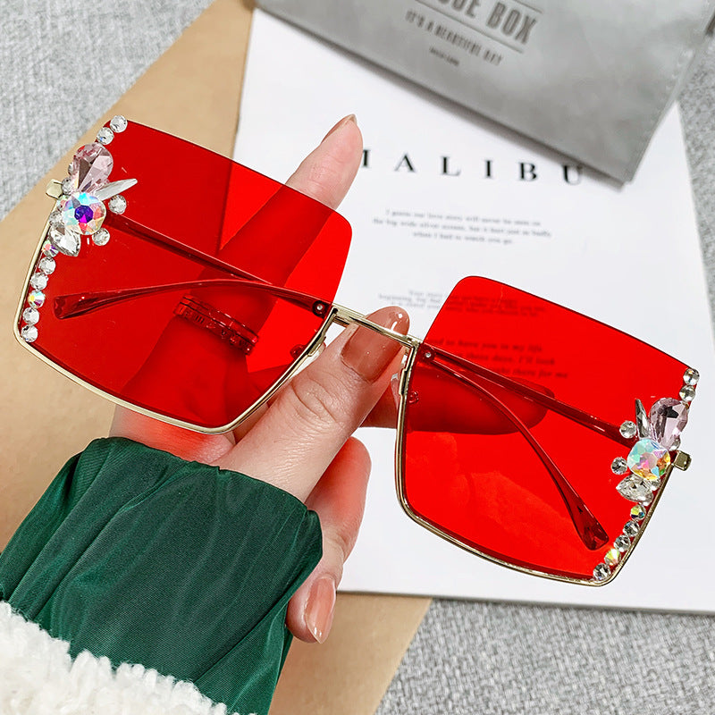Women's fashion glasses 跨境新欧美镶钻大框太阳镜女高级感复古茶色墨镜显瘦韩版防晒眼镜