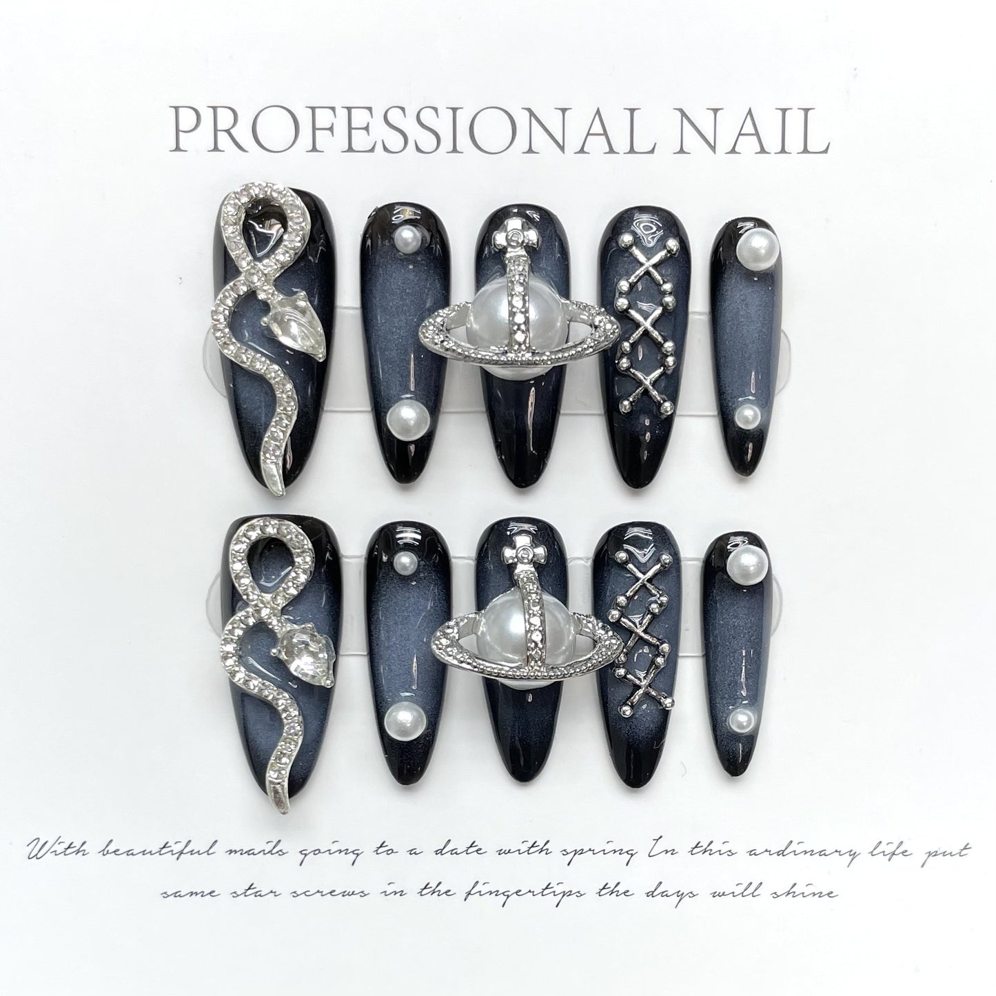 (reusable nail)"Foreign trade" hand wearing a queen mother snake metal spice girl long nail patch Europe and Cyberpunk.