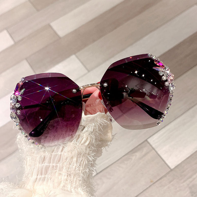 Women's fashion glasses 2024新款时尚水钻墨镜女显瘦太阳镜网红潮款防晒防紫外线韩版眼镜