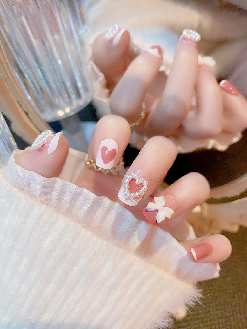 Fashion  nail Pearl Heart Bow Fake Nail Patch Finished Nail Beauty Wearable Nail Stickers X50