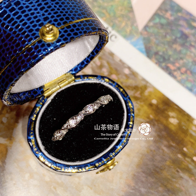 Camellia法式简约百搭小众戒指 镀金 镶锆强保色排钻小巧精致尾戒