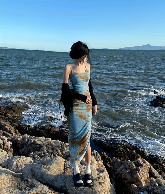 Fashion women's wear Sanya Seaside Vacation Sling Dress Women's Early Spring 2024 New French Style Temperament Sheath Beach Dress