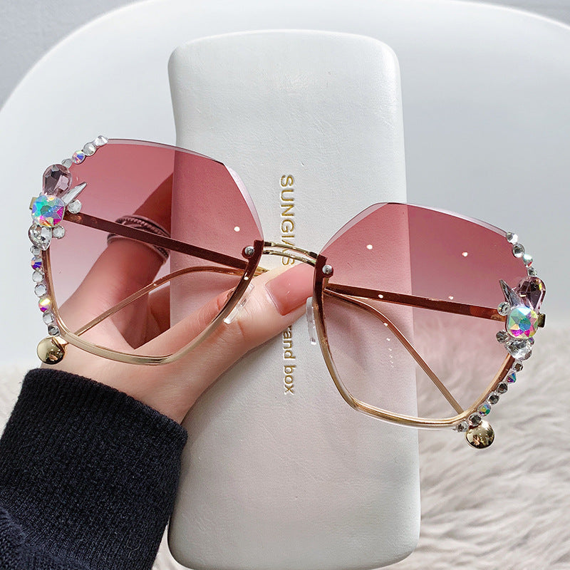 Women's fashion glasses 2024 跨境大框水钻太阳镜无框防晒防紫外线墨镜个性女大脸显瘦带钻