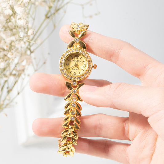 Women's fashion watch 时尚潮流女士时装表 欧式流行典雅石英手表女水钻手链带腕表 5776
