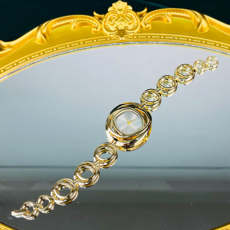 Fashion women's watchCross-Border Foreign Trade Women's Quartz Watch Hollow Flower Rhinestone Bracelet Watch Special Interest Light Luxury All-Match Women's Watch Wholesale