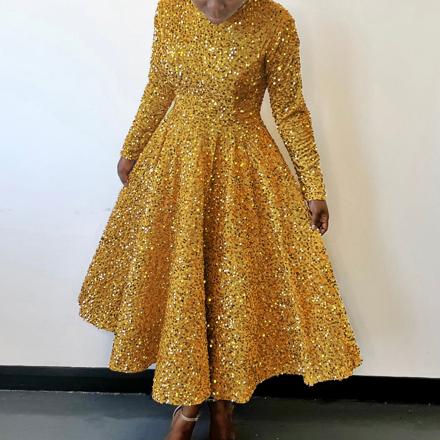 Fashion women's wear D469 Cross-Border New Arrival Women's round Neck Long Sleeve Pure Color Sequins High Waist Temperament Mid-Length Formal Dress European and American Style Dress
