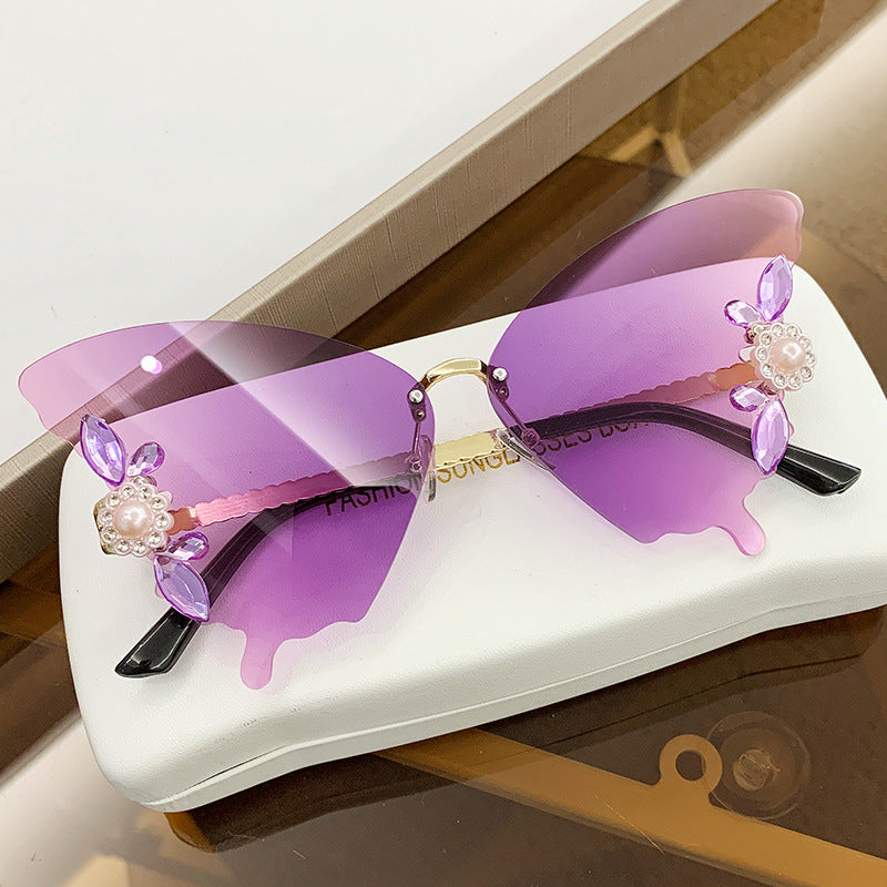 Women's fashion glasses 新款欧美跨境舞会蝴蝶形状镶钻大框太阳镜女时尚墨镜女潮流街拍