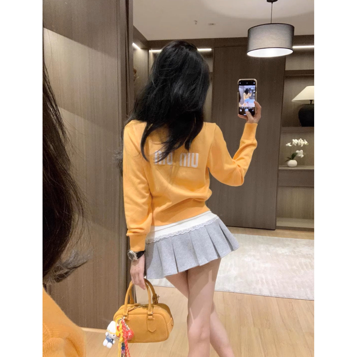 Dopamine tops Free shipping Tattoo White ceiling, girlish age-reducing dopamine college style short knitted cardigan top