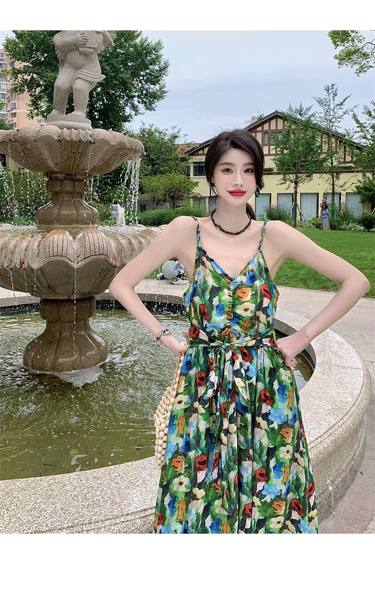 Fashion women's wear Bohemian Style Retro V-neck Oil Painting Printing Pleated Suspender Dress Seaside Vacation Elegant Beach Dress