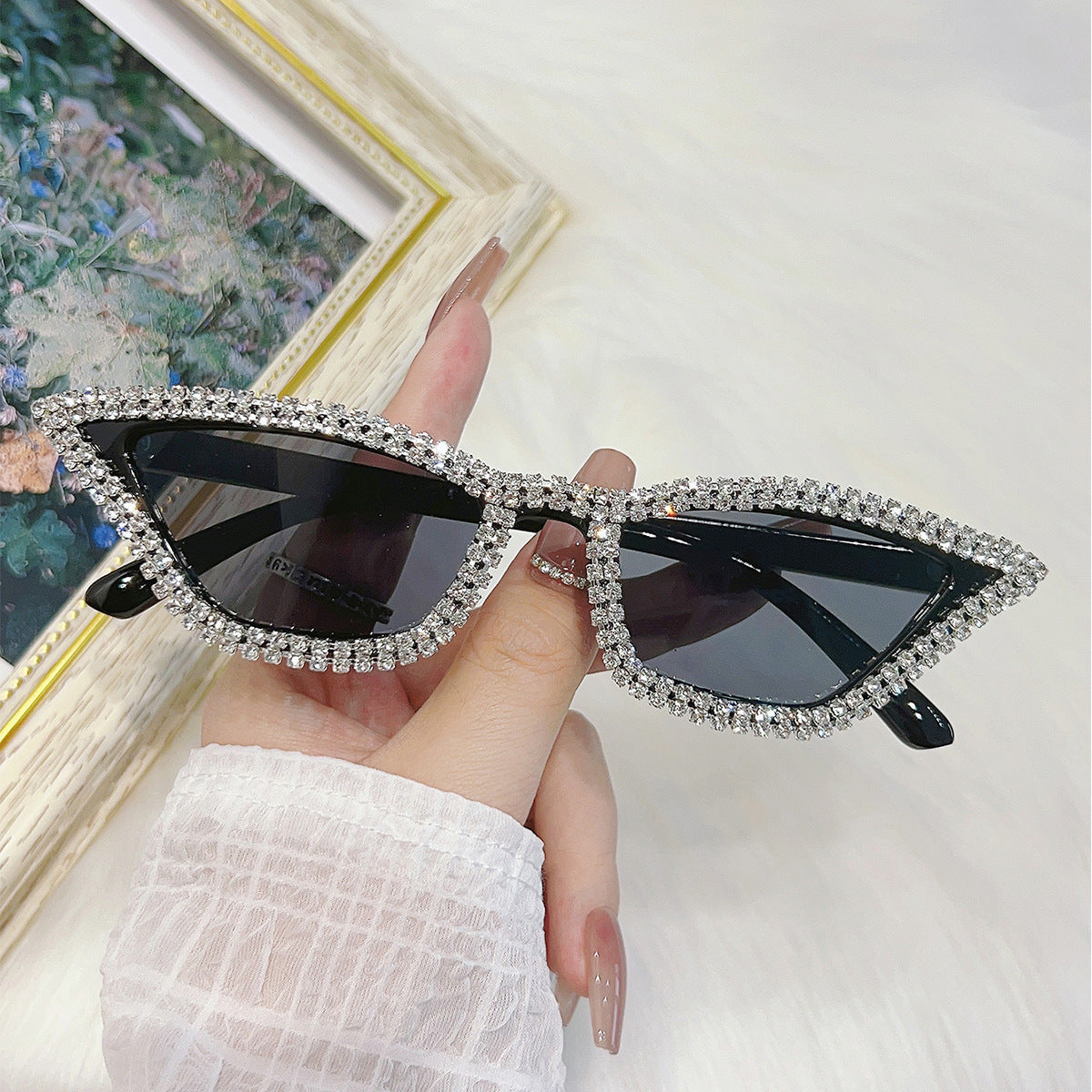 Women's fashion glasses 欧美时尚镶钻猫眼三角太阳眼镜个性网红蹦迪墨镜速卖通亚马逊INS