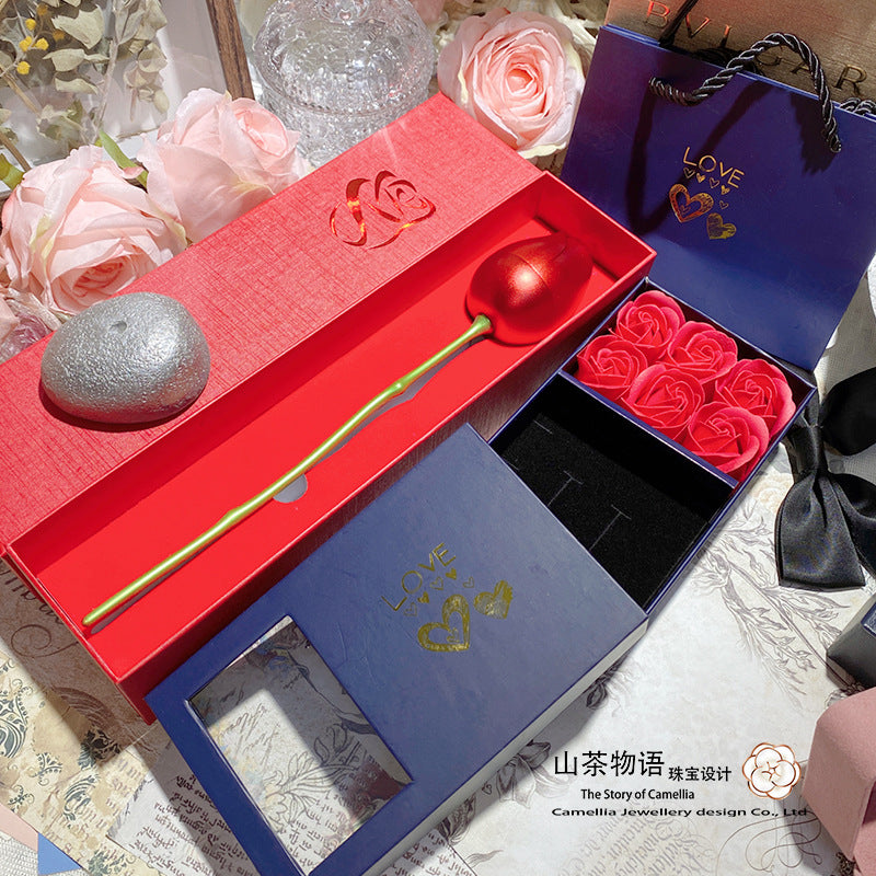 山茶直播礼盒套装 6朵花耳钉盒玫瑰花戒指礼盒情人节香皂花吊坠盒